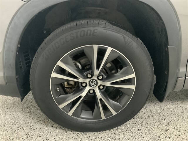 2018 Toyota Highlander LE