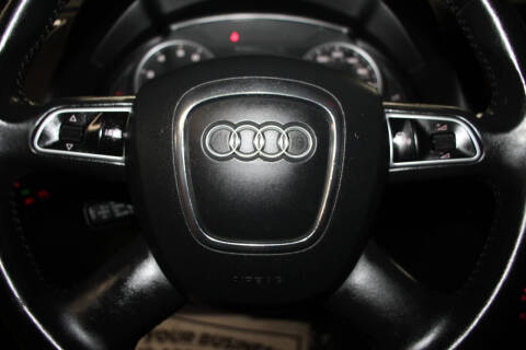 2011 Audi Q5 2.0T quattro Premium Plus