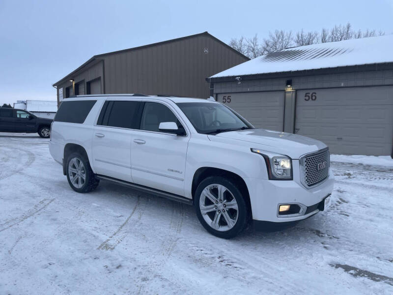 2017 GMC Yukon XL Denali's photo