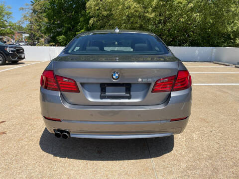 2013 BMW 5 Series 528i