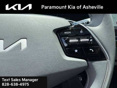 2025 Kia Niro EX Touring