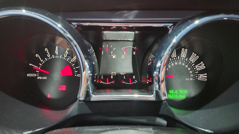 2006 Ford Mustang GT Deluxe