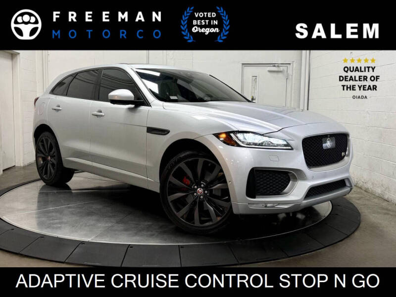 2017 Jaguar F-PACE First Edition AWD's photo