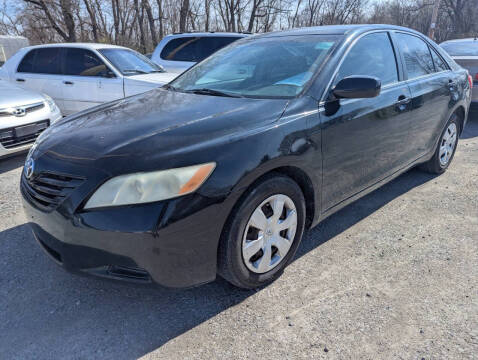 2008 Toyota Camry for sale at AUTO PROS SALES AND SERVICE in Belleville IL