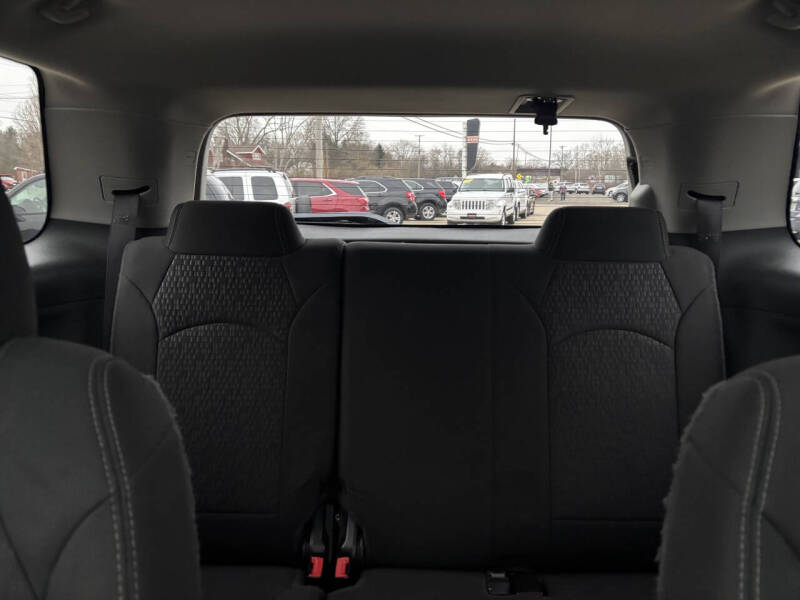 2015 GMC Acadia SLE-2