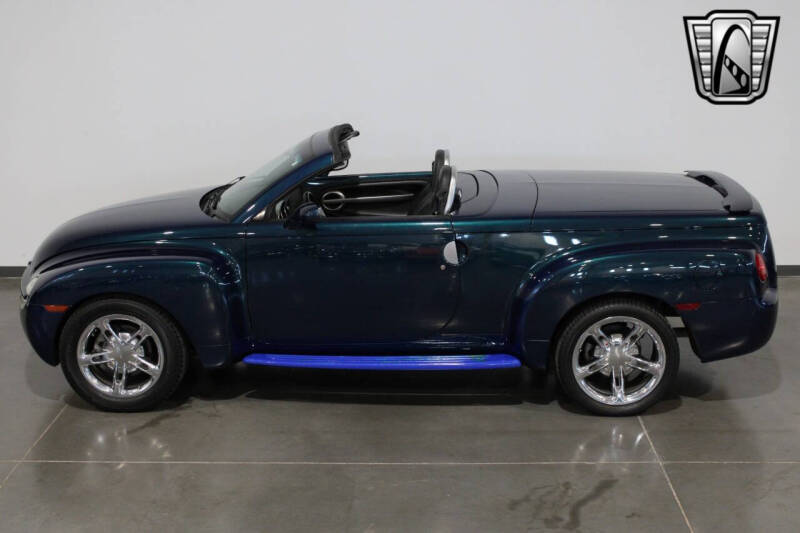 2005 Chevrolet SSR LS