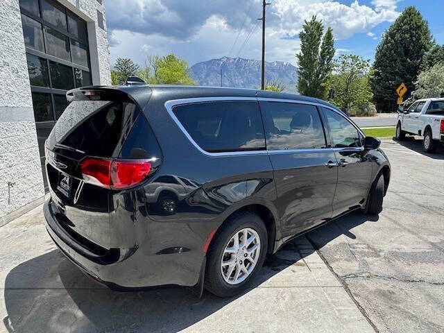 2017 Chrysler Pacifica Touring Plus