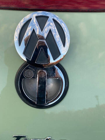 2002 Volkswagen New Beetle GLX 1.8T