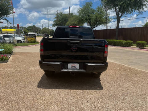 2023 Nissan Frontier