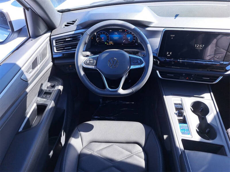 2026 Volkswagen Atlas Cross Sport SE