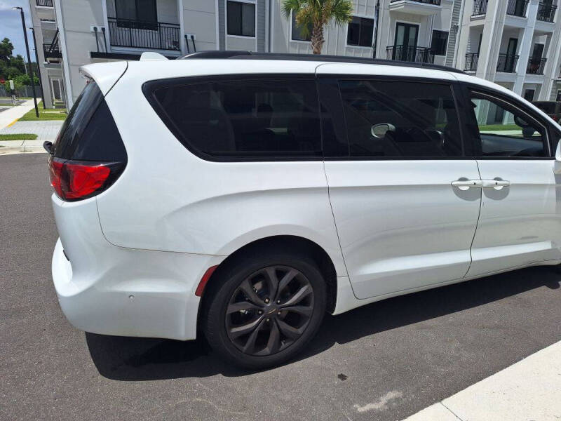 2020 Chrysler Pacifica Limited