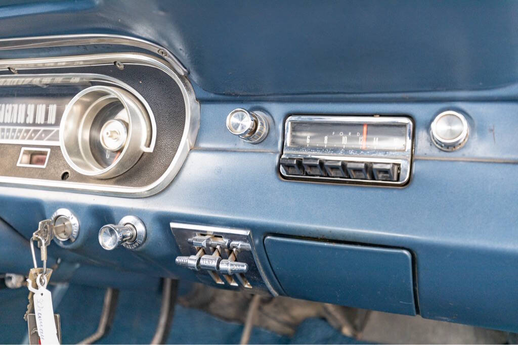 1965 Ford Mustang 73