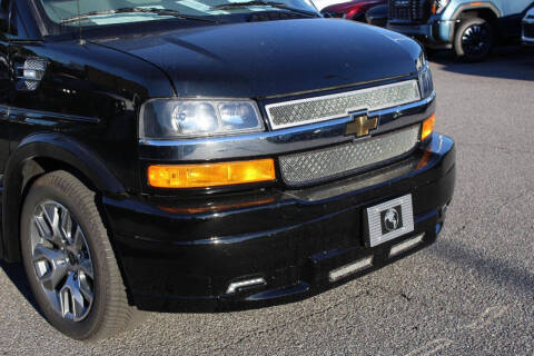 2025 Chevrolet Express 2500