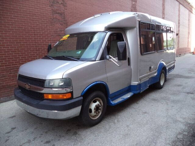 chevy express cutaway 3500