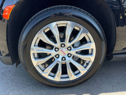 2023 GMC Yukon XL Denali