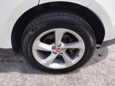 2019 Jaguar F-PACE 25t Premium
