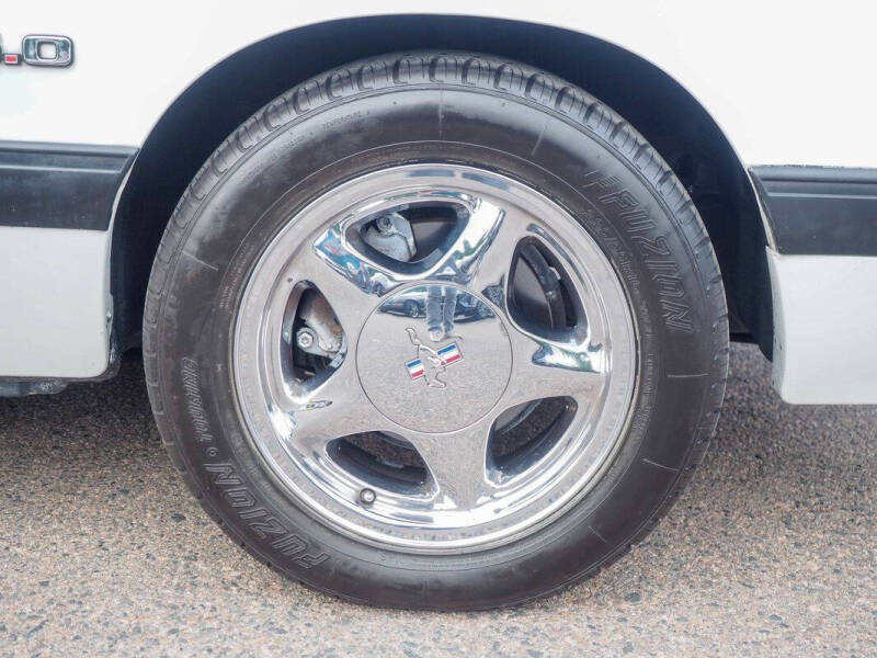 1991 Ford Mustang LX 5.0