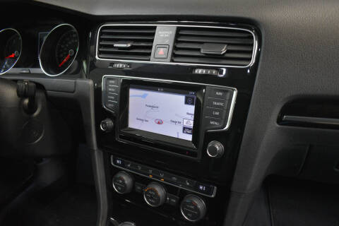 2015 Volkswagen Golf TSI SEL