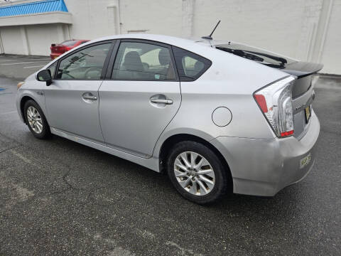 2013 Toyota Prius Plug-in Hybrid Advanced