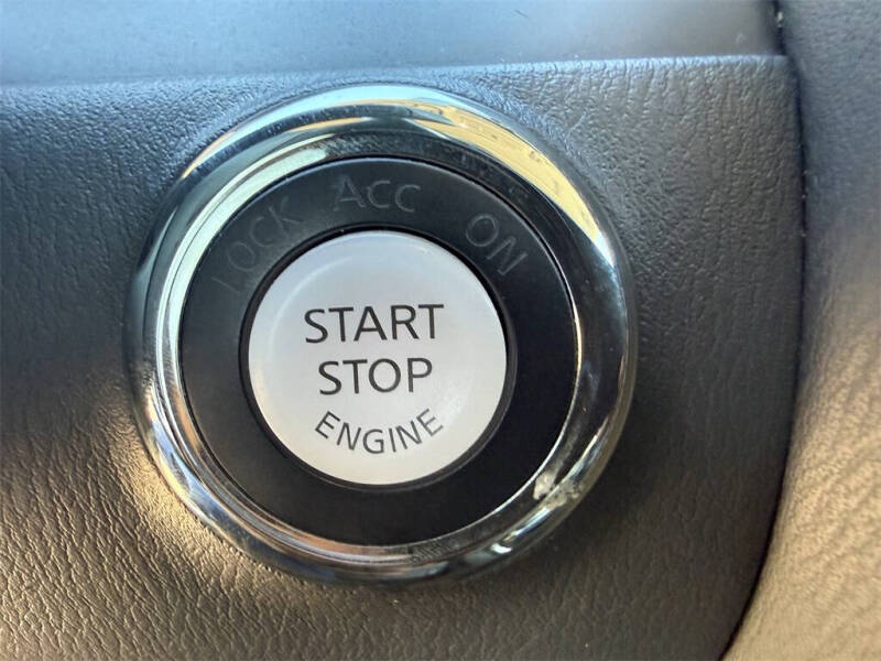 2022 Infiniti QX80 Luxe