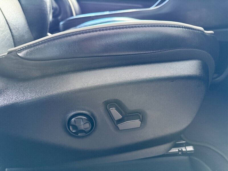 2021 Chrysler Pacifica Hybrid Limited