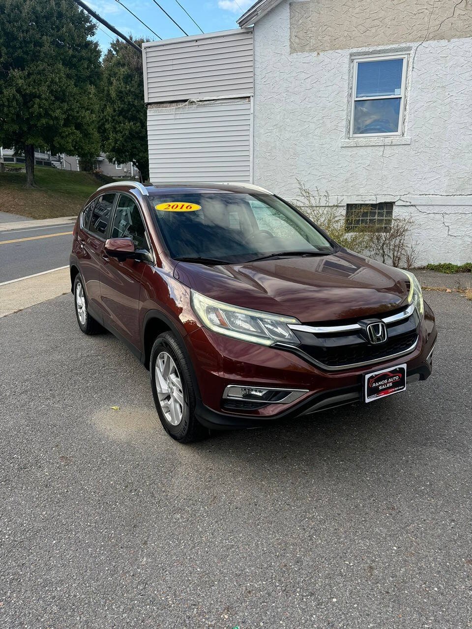 2016 Honda CR-V for sale at Ramos Auto Sales LLC in Leominster, MA