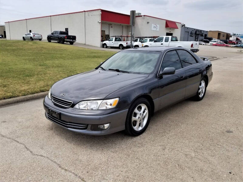 2000 Lexus ES 300 for sale at Image Auto Sales in Dallas TX