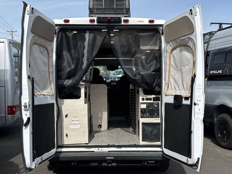 2025 RAM ProMaster