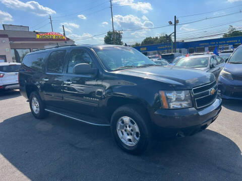 2013 Chevrolet Suburban LT