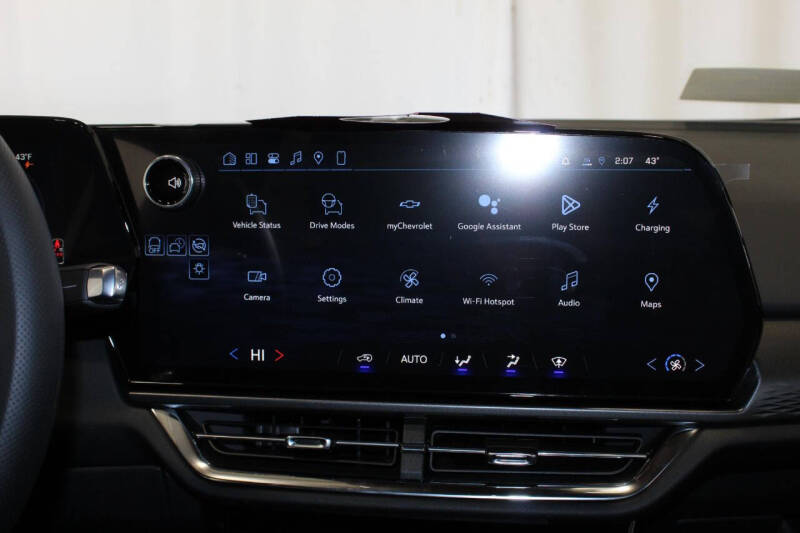 2026 Chevrolet Equinox EV LT 1