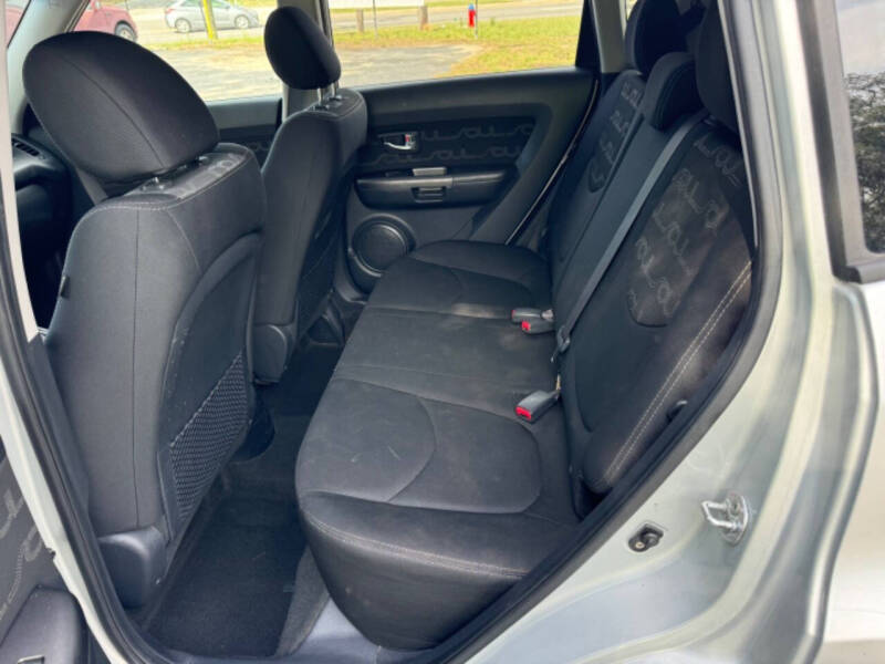 2013 Kia Soul +