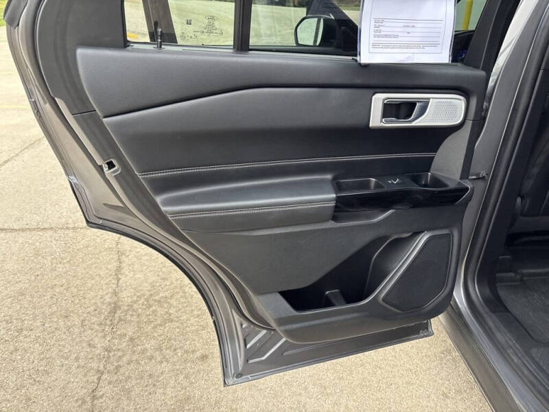 2022 Ford Explorer ST