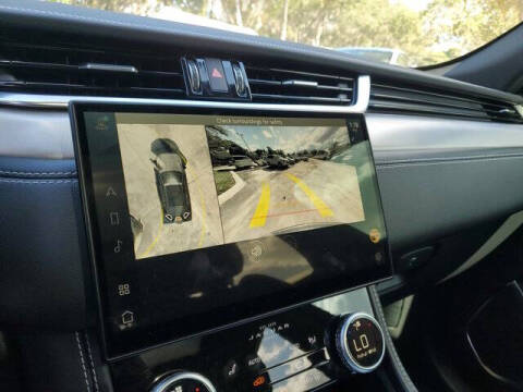 2024 Jaguar F-PACE P250 R-Dynamic S