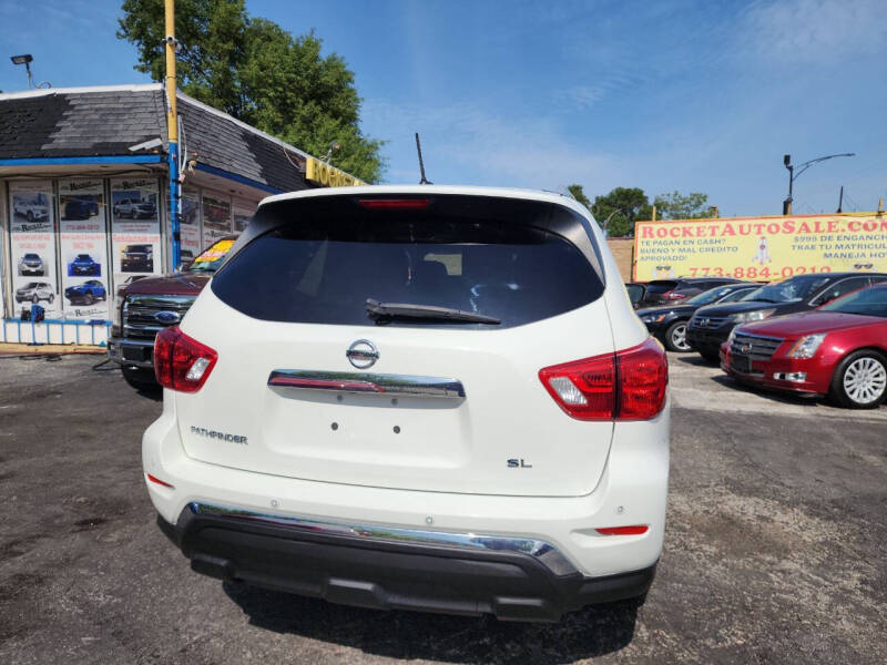 2018 Nissan Pathfinder SL