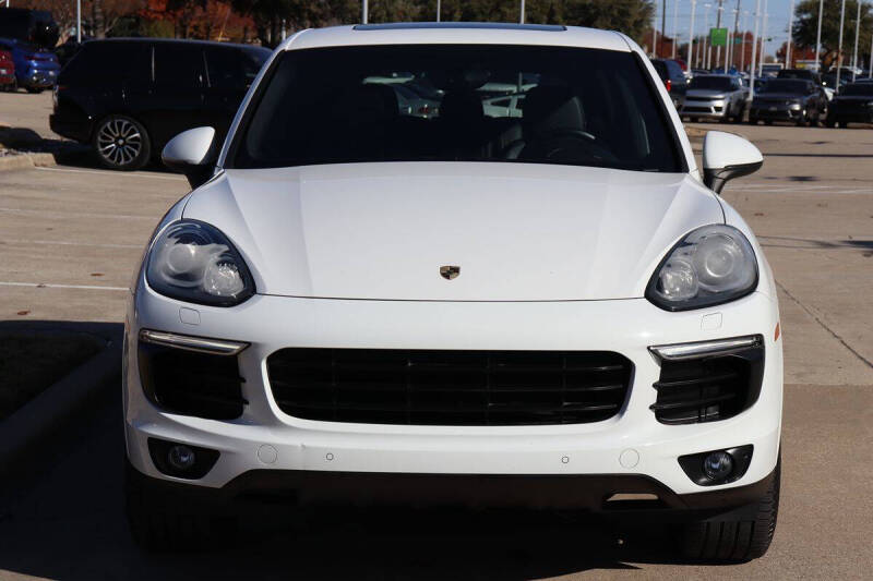 2018 Porsche Cayenne Platinum Edition