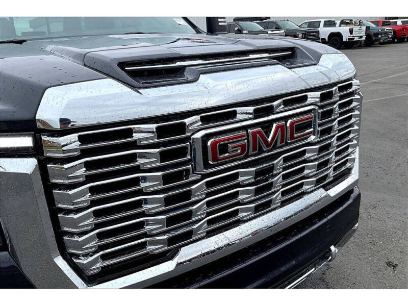 2025 GMC Sierra 3500HD