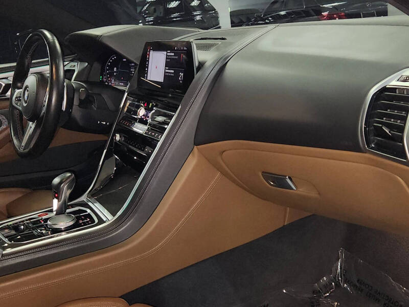 2020 BMW M8