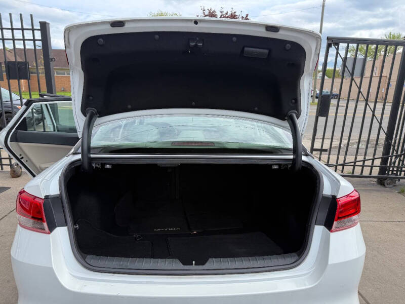 2017 Kia Optima LX
