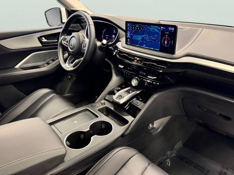 2025 Acura MDX w/Tech