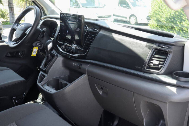 2024 Ford Transit 350 XLT