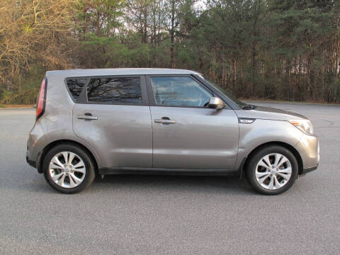 2016 Kia Soul +