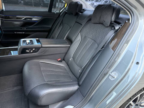 2016 BMW 7 Series 750i xDrive