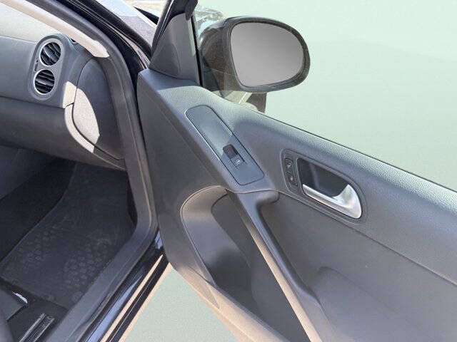 2011 Volkswagen Tiguan S