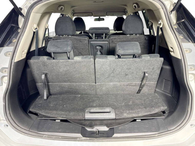 2016 Nissan Rogue S