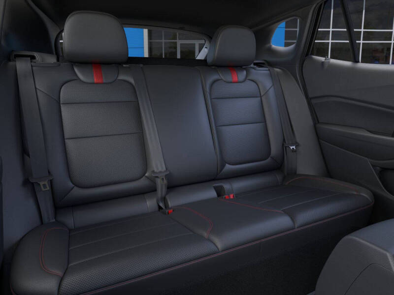 2025 Chevrolet Trax RS