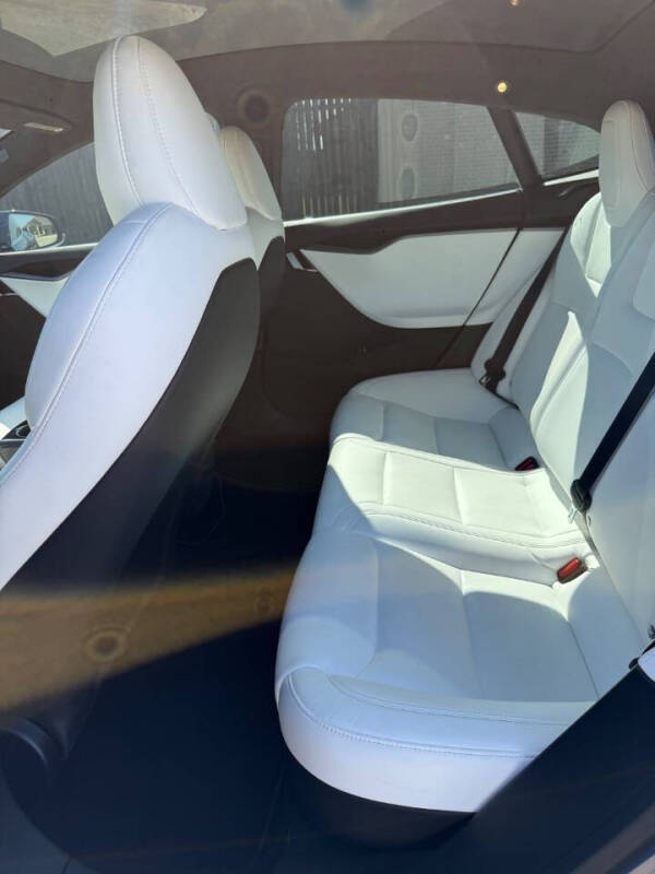 2020 Tesla Model S Long Range Plus