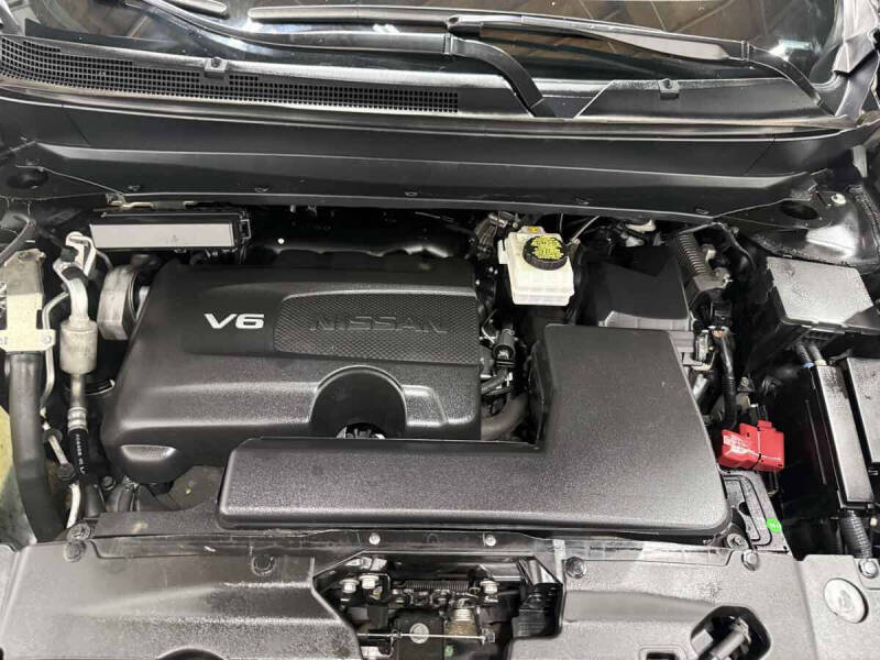 2020 Nissan Pathfinder S