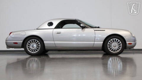 2004 Ford Thunderbird Deluxe