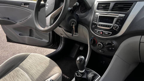 2015 Hyundai Accent GS