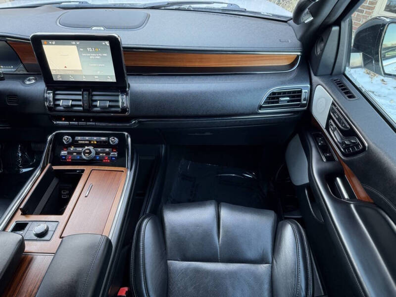 2019 Lincoln Navigator Reserve